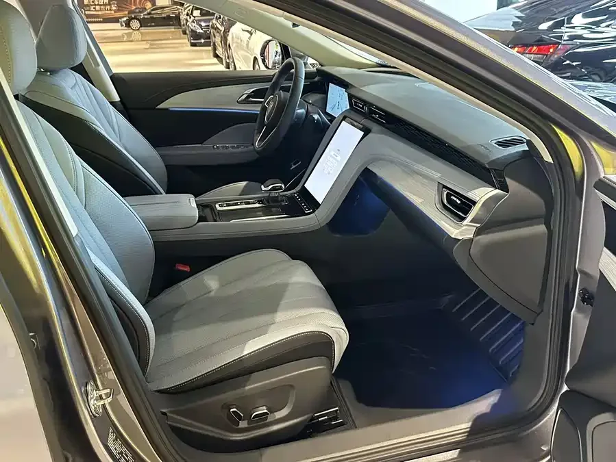 Hongqi H5 PHEV Hongqi H5 PHEV 2025 170 Super Hybrid Edition 2025 — миниатюра 5