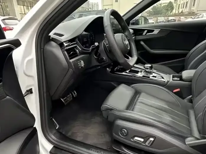 Audi a4 l 2024 40 TFSI luxury and dynamic model 2024 — миниатюра 5