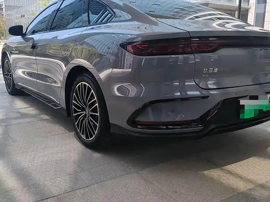 BYD Second-hand Han 2025 EV Smart Driving Edition 701KM LiDAR Flagship Model 2025 — миниатюра 3