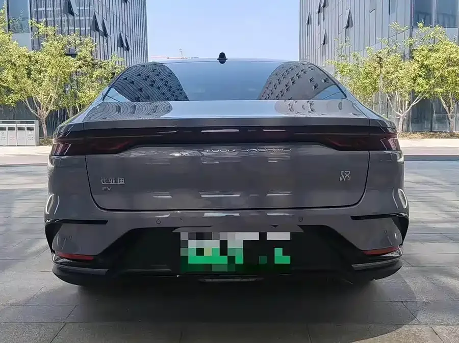 BYD Second-hand Han 2025 EV Smart Driving Edition 701KM LiDAR Flagship Model 2025 — миниатюра 5