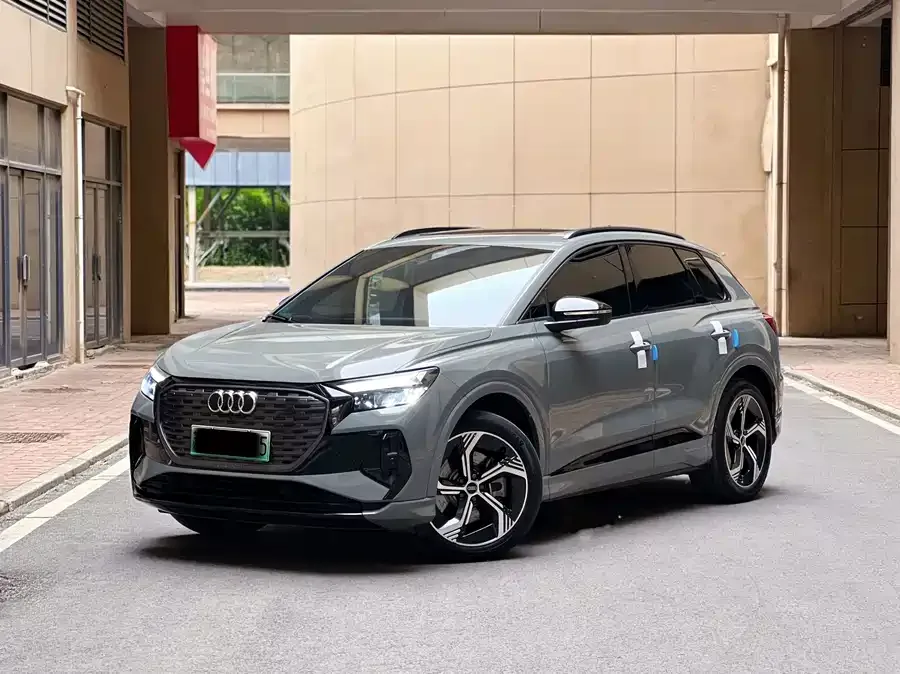 Audi Q4 e-tron 2023