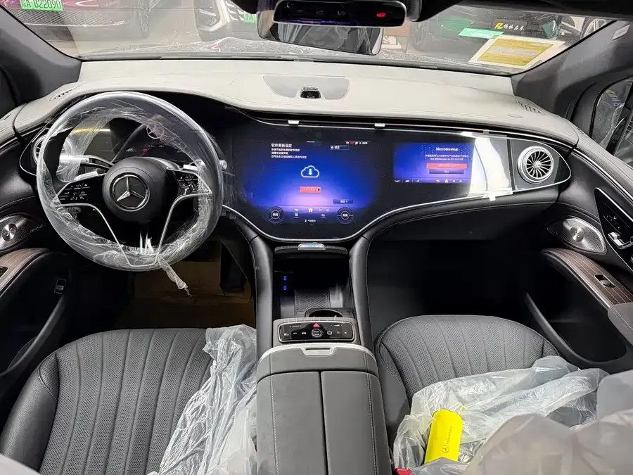 Mercedes-Benz EQS SUV Mercedes-Benz EQS SUV 2025 500 4MATIC 2026 — миниатюра 2