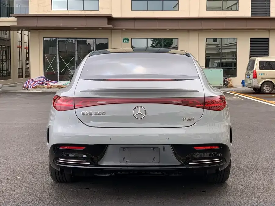 Mercedes-Benz EQE Mercedes-Benz EQE 2022 350 Pioneer Edition 2023 — миниатюра 2