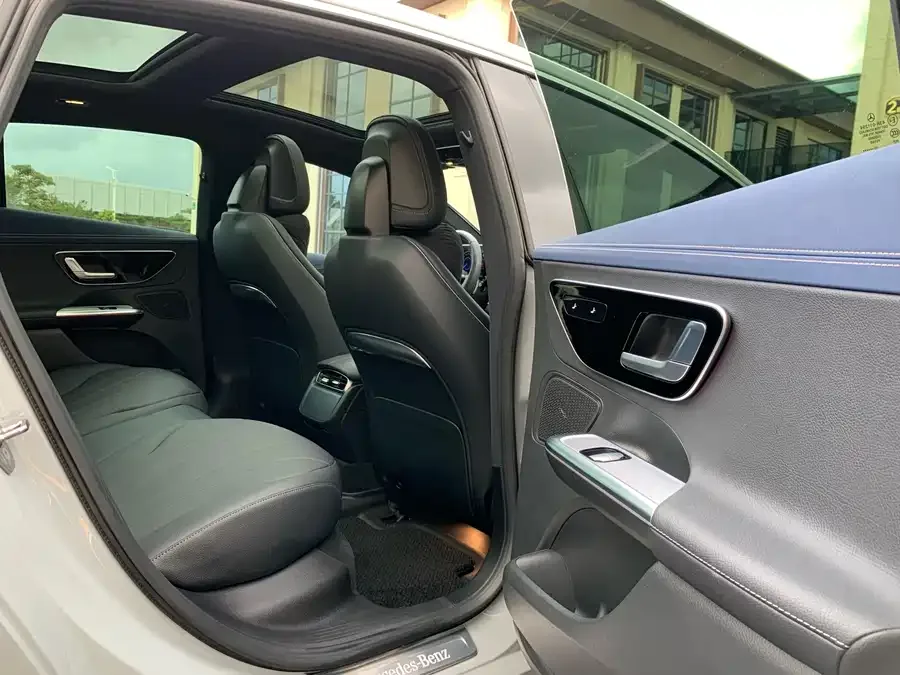 Mercedes-Benz EQE Mercedes-Benz EQE 2022 350 Pioneer Edition 2023 — миниатюра 5
