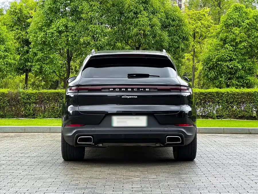 Porsche Cayenne New Energy Cayenne New Energy 2025 Cayenne E-Hybrid 2.0T 2025 — миниатюра 2