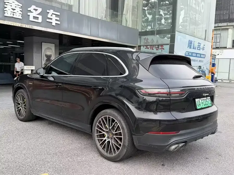 Porsche Cayenne New Energy Cayenne New Energy 2021 Cayenne E-Hybrid Coup 2.0T 2022 — миниатюра 4