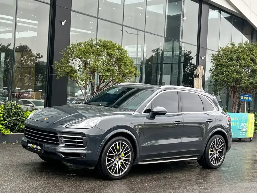 Porsche Cayenne New Energy 2022