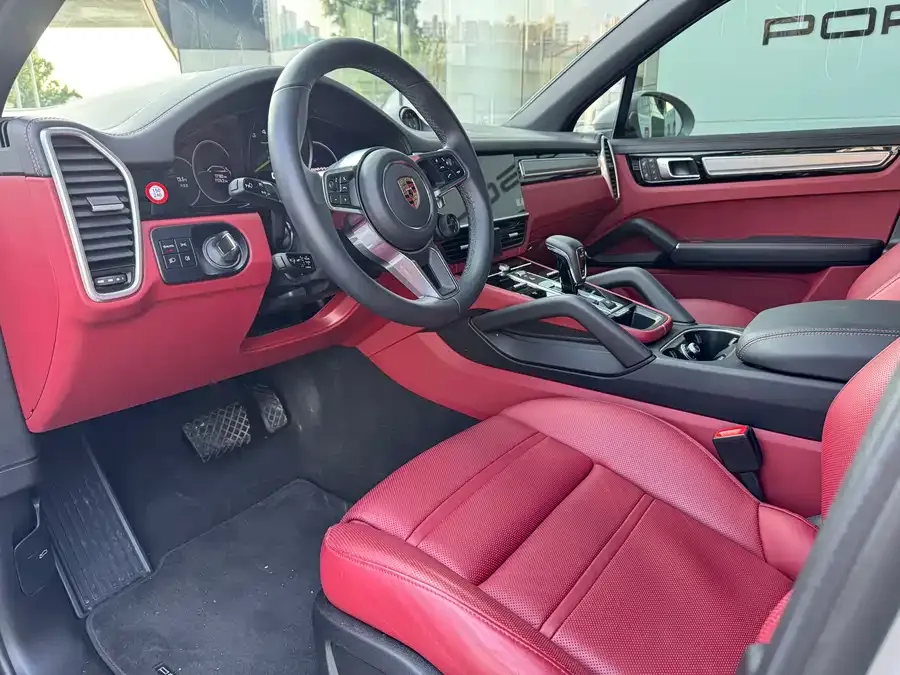 Porsche Cayenne New Energy Cayenne New Energy 2023 Cayenne E-Hybrid 2.0T 2023 — миниатюра 5