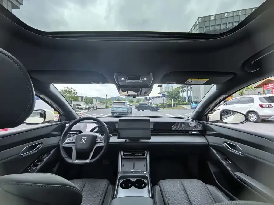 BYD Qin L Qin L 2025 EV 545KM Beyond Edition 2025 — миниатюра 5
