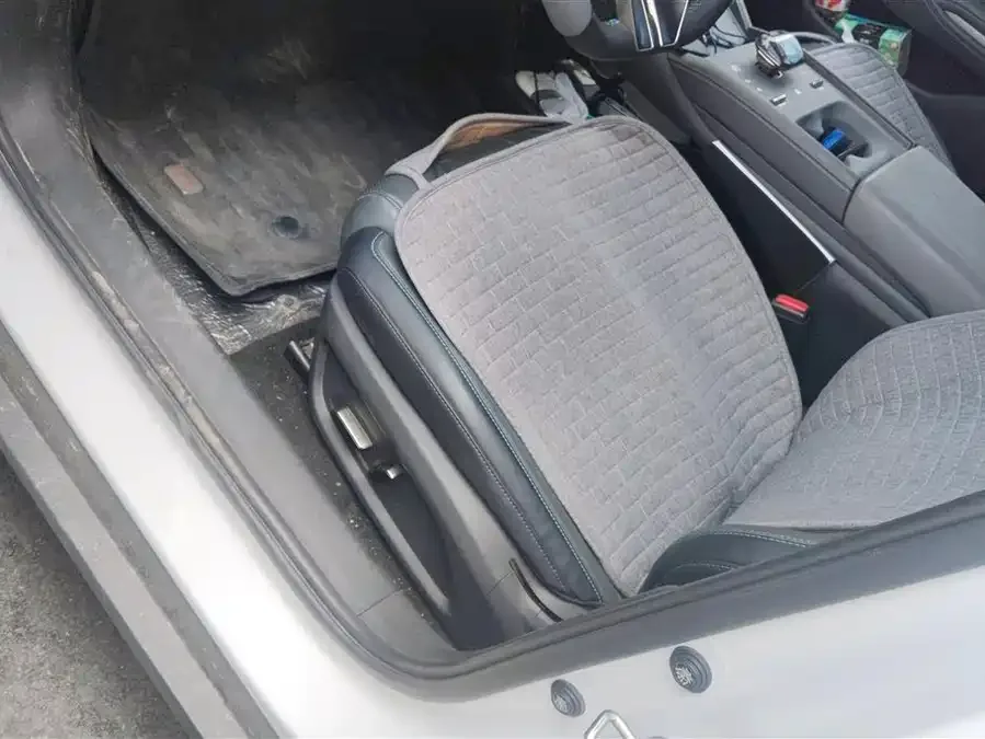 BYD Qin L Qin L 2024 DM-i 80KM Beyond Edition 2025 — миниатюра 3