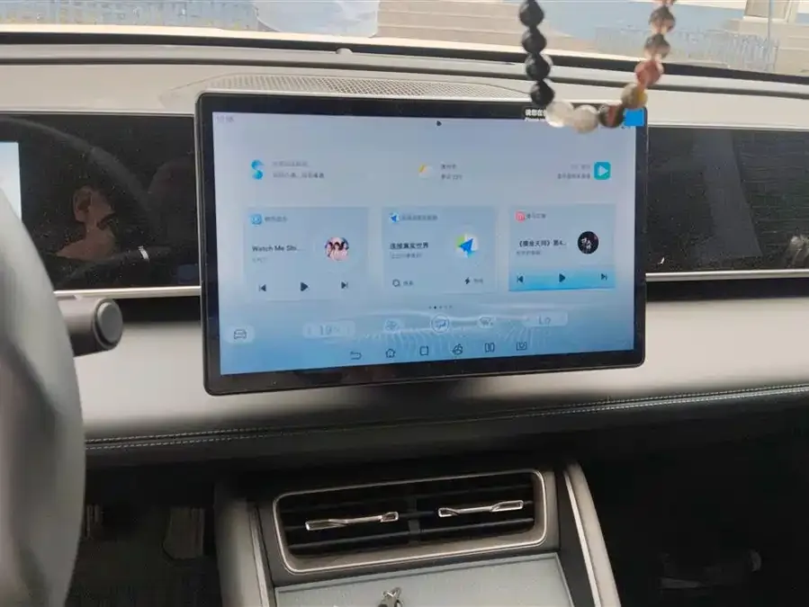 BYD Qin L Qin L 2024 DM-i 80KM Beyond Edition 2025 — миниатюра 4