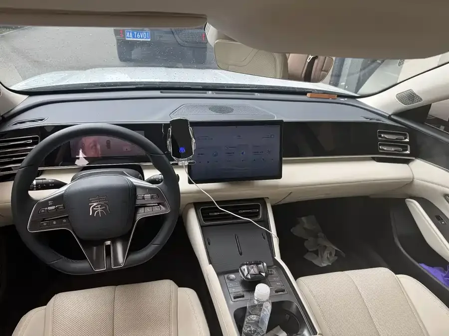 BYD Qin L Qin L 2024 DM-i 120KM Beyond Edition 2024 — миниатюра 5