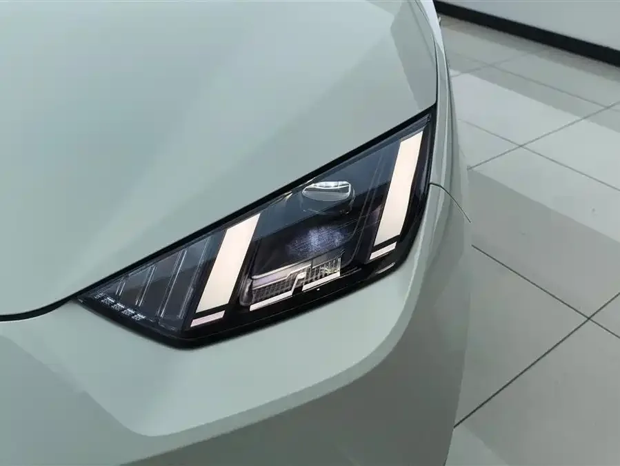 BYD Seagull Seagull 2025 Intelligent Driving Edition 305KM Free Edition 2026 — миниатюра 2