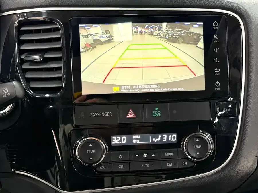 Mitsubishi Outlander Outlander 2021 2.0L 2WD Enjoy Edition 5 Seaters 2023 — миниатюра 3
