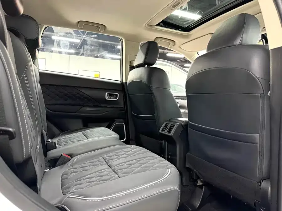 Mitsubishi Outlander Outlander 2021 2.0L 2WD Enjoy Edition 5 Seaters 2023 — миниатюра 5