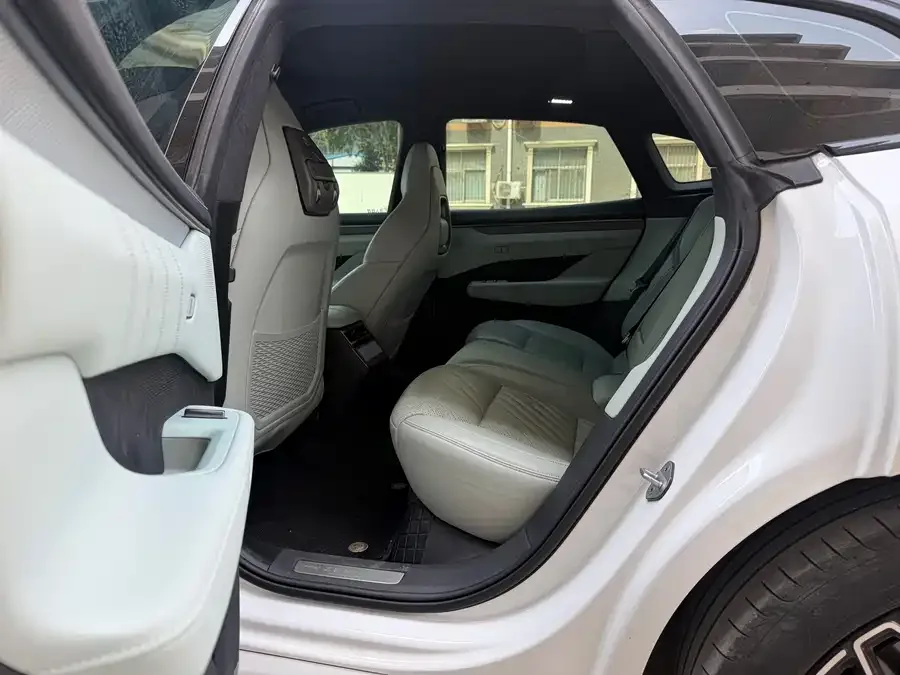 Zeekr 001 Zeekr 001 2024 WE version 95kWh 4WD 2024 — миниатюра 5