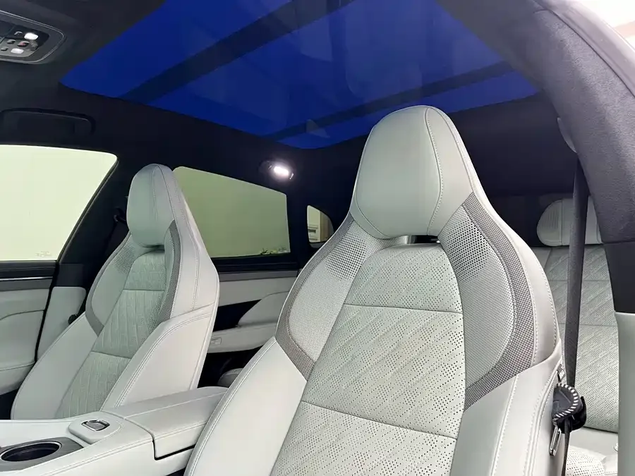 Zeekr 001 Zeekr 001 2024 YOU version 100kWh 4WD 2024 — миниатюра 4