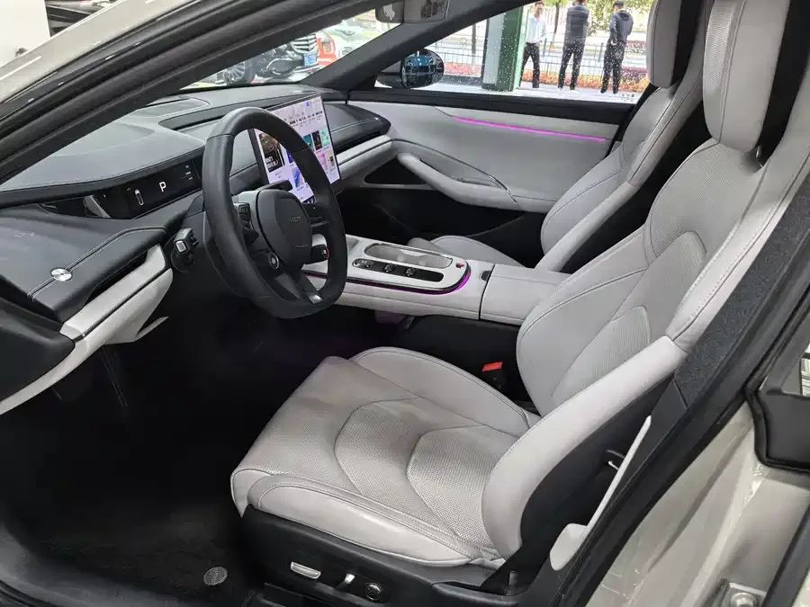 Xiaomi SU7 Xiaomi SU7 2024 rear-wheel drive long-range smart driving version 2025 — миниатюра 5