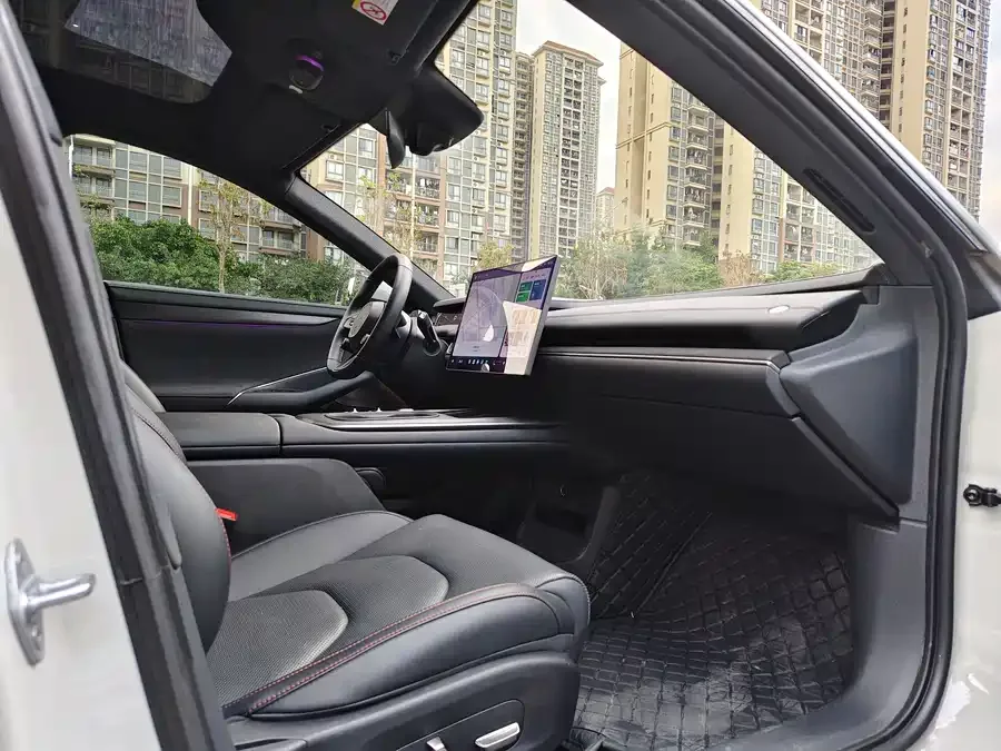 Xiaomi SU7 Xiaomi SU7 2024 rear-wheel drive long-range smart driving version 2024 — миниатюра 3