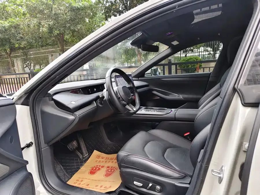 Xiaomi SU7 Xiaomi SU7 2024 rear-wheel drive long-range smart driving version 2024 — миниатюра 5
