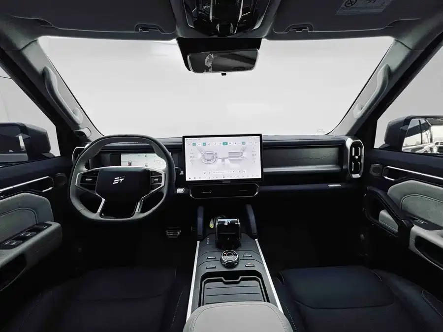Jetour traveler Jetour Traveler 2025 1.5TD DCT 2WD Exploration 2024 — миниатюра 2