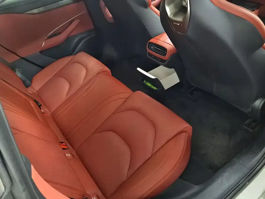 Xiaomi SU7 Xiaomi SU7 2024 rear-wheel drive long-range smart driving version 2024 — миниатюра 2