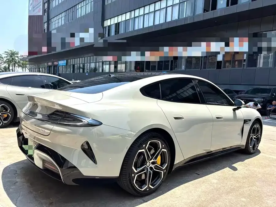 Xiaomi SU7 Xiaomi SU7 2024 rear-wheel drive long-range smart driving version 2024 — миниатюра 3
