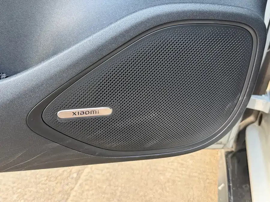 Xiaomi SU7 Xiaomi SU7 2024 rear-wheel drive standard founding edition 2026 — миниатюра 5