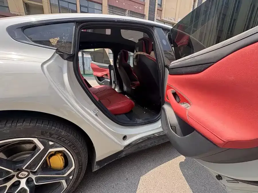 Xiaomi SU7 Xiaomi SU7 2024 four-wheel drive ultra-long battery life high-end intelligent driving Max version 2024 — миниатюра 2