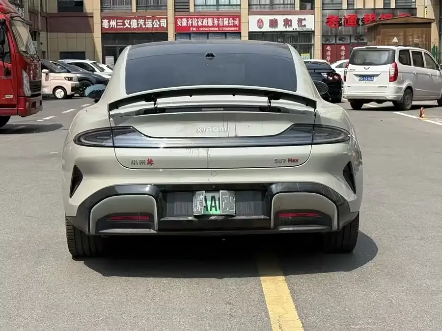 Xiaomi SU7 Xiaomi SU7 2024 four-wheel drive ultra-long battery life high-end intelligent driving Max version 2024 — миниатюра 3