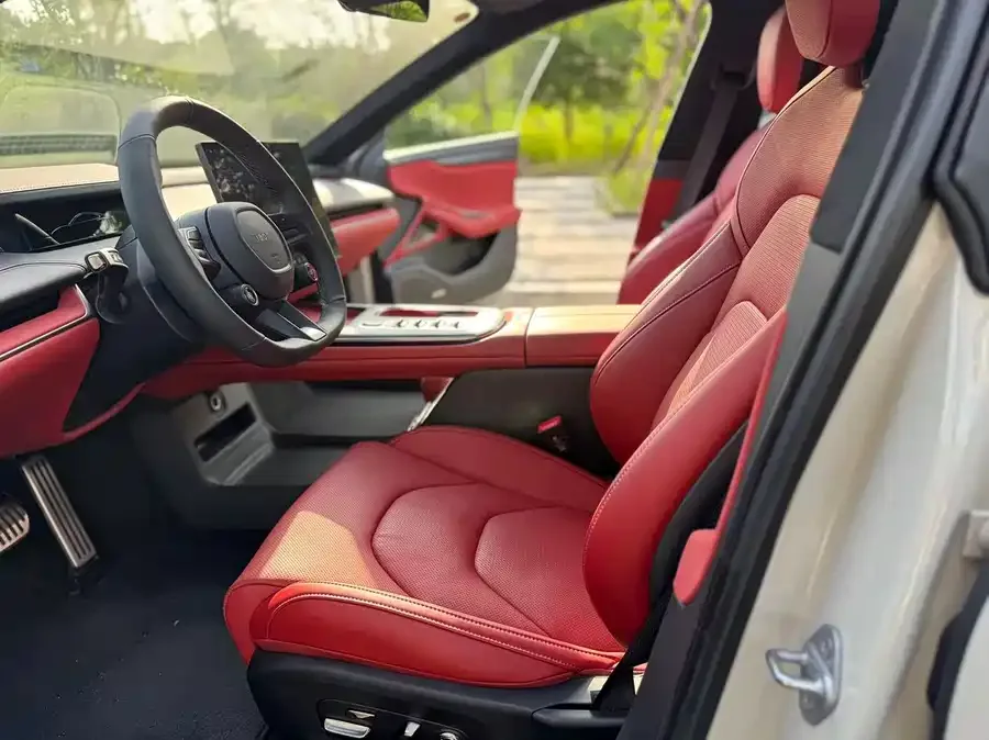 Xiaomi SU7 Xiaomi SU7 2024 four-wheel drive ultra-long battery life high-end intelligent driving Max version 2024 — миниатюра 2