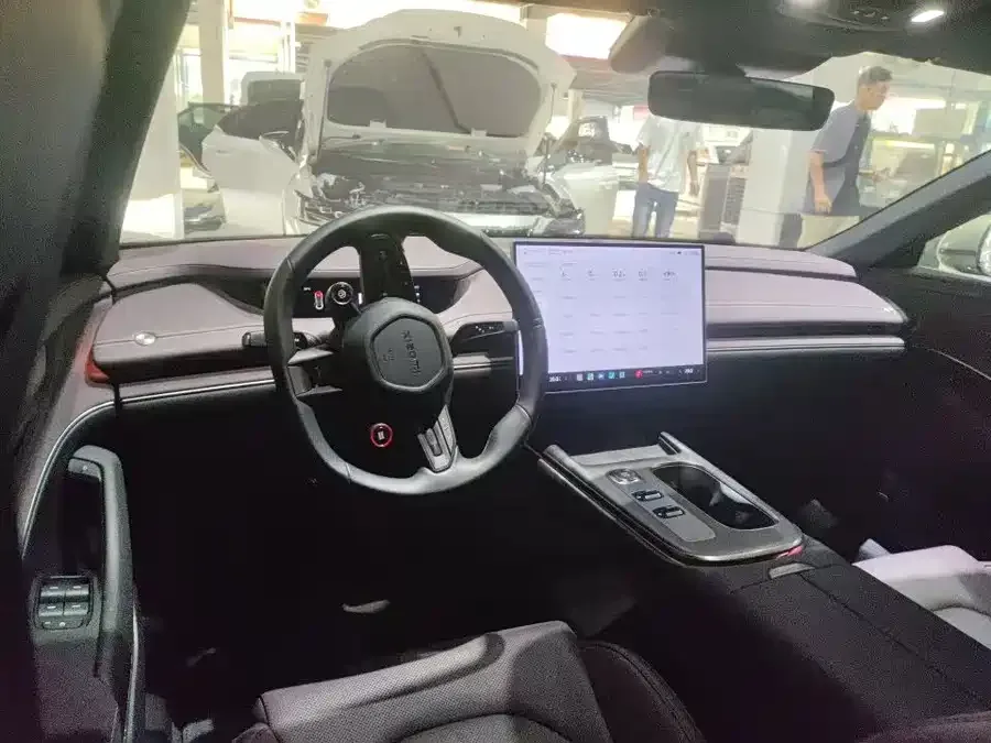 Xiaomi SU7 Xiaomi SU7 2024 rear-wheel drive long-range advanced intelligent driving Pro version 2025 — миниатюра 4