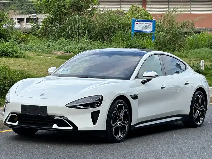 Xiaomi SU7 Xiaomi SU7 2024 rear-wheel drive long-range smart driving version 2025 — фото 1, купить с доставкой в Москву