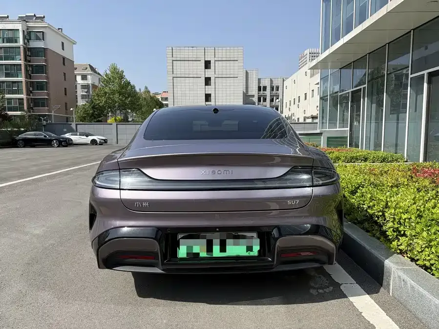 Xiaomi SU7 Xiaomi SU7 2024 rear-wheel drive long-range smart driving version 2025 — миниатюра 4