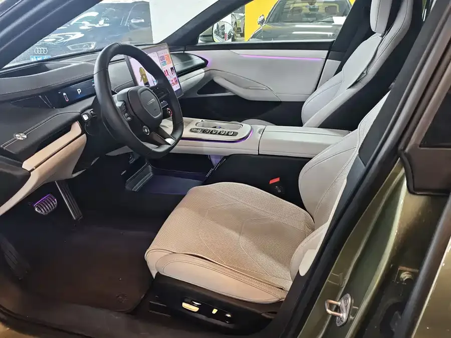 Xiaomi SU7 Xiaomi SU7 2024 four-wheel drive ultra-long battery life high-end intelligent driving Max version 2024 — миниатюра 3