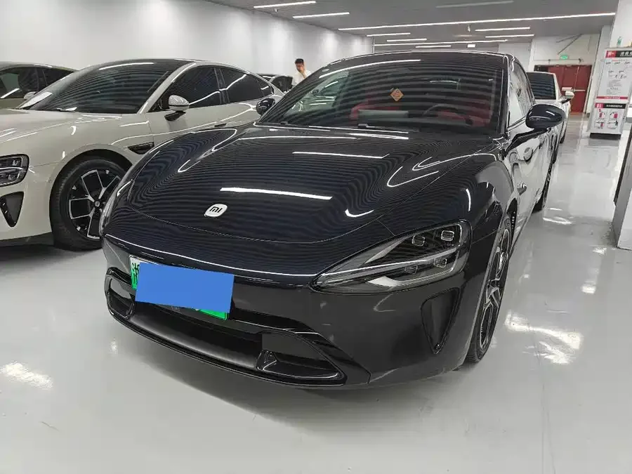 Xiaomi SU7 2025