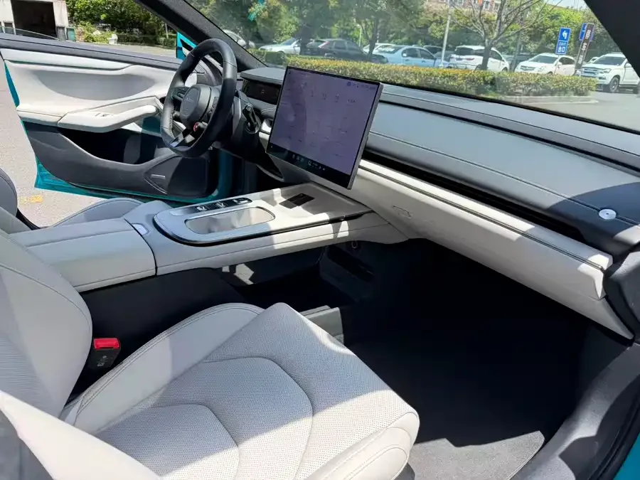 Xiaomi SU7 Xiaomi SU7 2024 rear-wheel drive standard founding edition 2025 — миниатюра 4