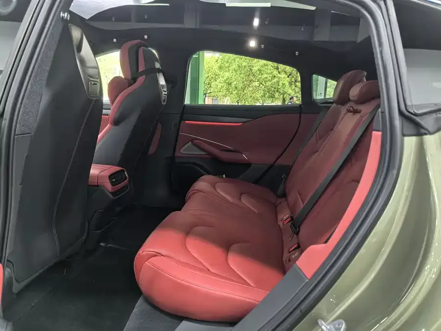 Xiaomi SU7 Xiaomi SU7 2024 rear-wheel drive long-range smart driving version 2025 — миниатюра 3