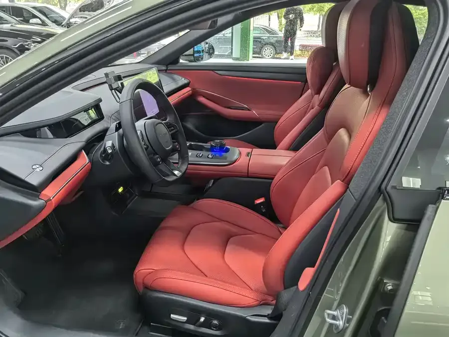 Xiaomi SU7 Xiaomi SU7 2024 rear-wheel drive long-range smart driving version 2025 — миниатюра 5