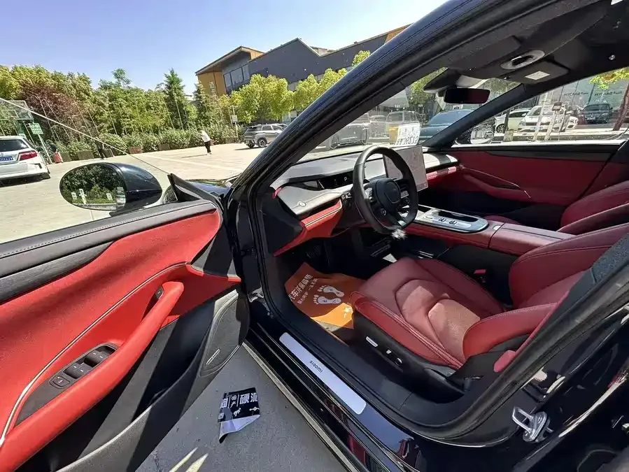 Xiaomi SU7 Xiaomi SU7 2024 rear-wheel drive standard founding edition 2025 — миниатюра 4