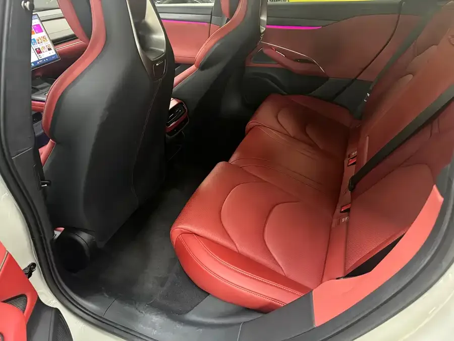 Xiaomi SU7 Xiaomi SU7 2024 rear-wheel drive long-range smart driving version 2025 — миниатюра 4
