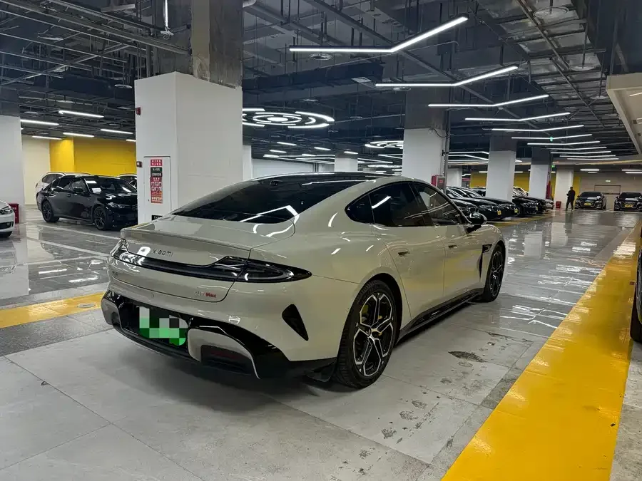 Xiaomi SU7 Xiaomi SU7 2024 rear-wheel drive long-range smart driving version 2025 — миниатюра 5