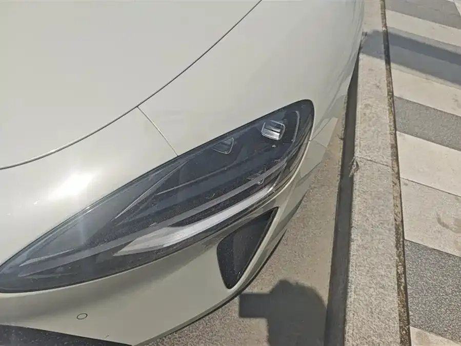 Xiaomi SU7 Xiaomi SU7 2024 four-wheel drive ultra-long battery life high-end intelligent driving Max version 2024 — миниатюра 2