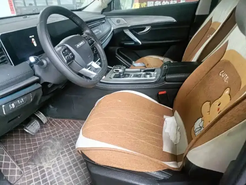 Jetour X70 Plus JETOUR X70 PLUS 2023 1.5T DCT Brave PLUS 7-seater 2024 — миниатюра 4