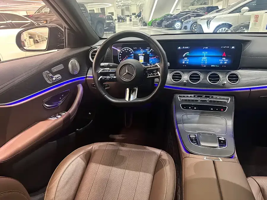 Mercedes-Benz E-Class Mercedes-Benz E-Class (Imported) 2023 E 300 Fashion Sports Edition 2023 — миниатюра 2
