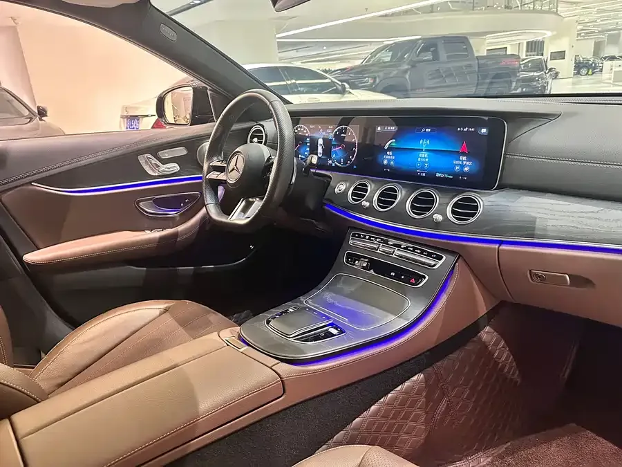 Mercedes-Benz E-Class Mercedes-Benz E-Class (Imported) 2023 E 300 Fashion Sports Edition 2023 — миниатюра 3