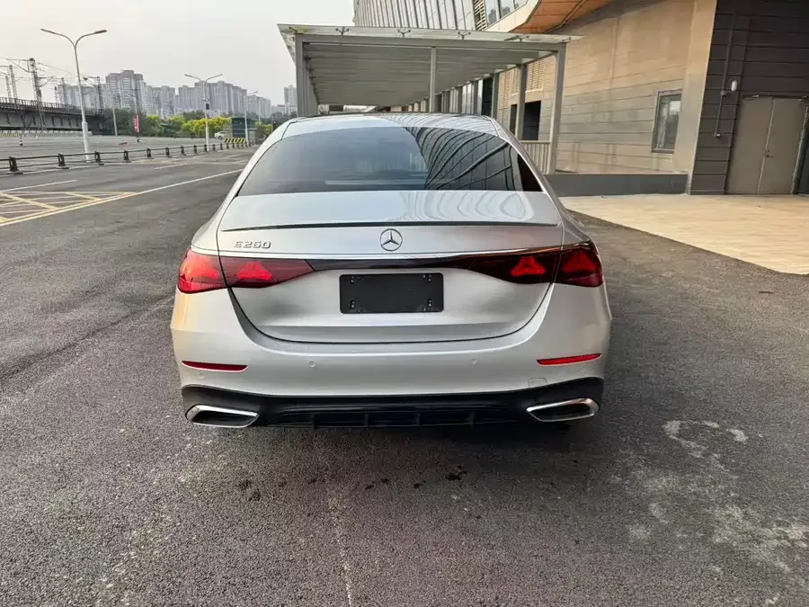 Mercedes-Benz E-Class Mercedes-Benz E-Class (Imported) 2024 E 260 Sports Edition 2024 — миниатюра 5