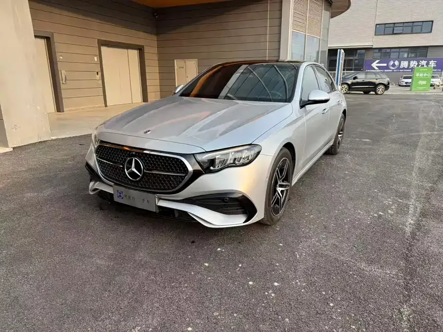 Mercedes-Benz E-Class 2024