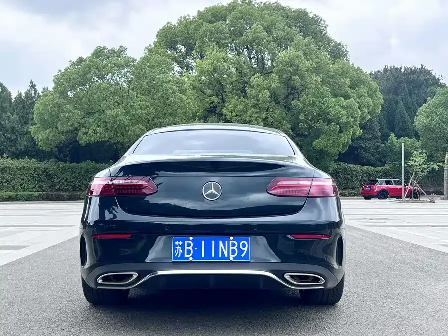 Mercedes-Benz E-Class Mercedes-Benz E-Class (Imported) 2023 E 260 Coupe 2023 — миниатюра 3