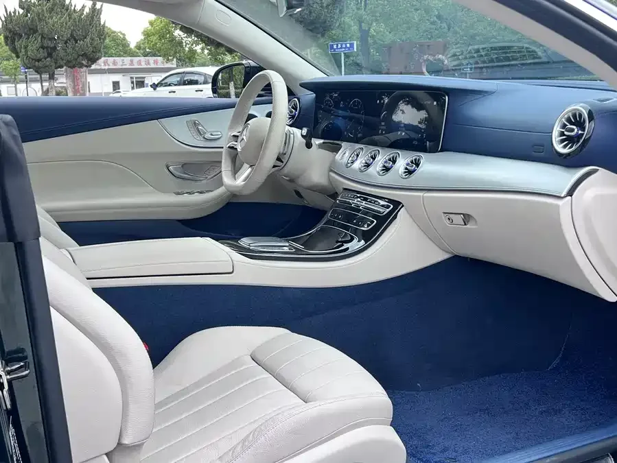 Mercedes-Benz E-Class Mercedes-Benz E-Class (Imported) 2023 E 260 Coupe 2023 — миниатюра 4
